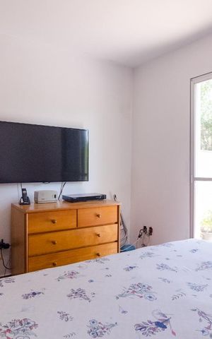 Casa à venda com 210m², 4 quartos e 3 vagas Casa à venda com 210m², 4 quartos e 3 vagasSuíte