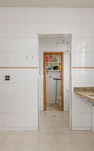 Apartamento à venda com 80m², 3 quartos e 2 vagasCozinha