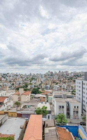 Apartamento à venda com 80m², 3 quartos e 2 vagasSuíte