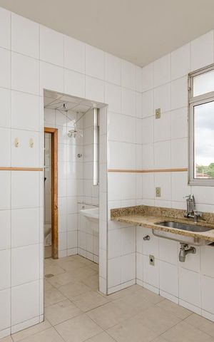 Apartamento à venda com 80m², 3 quartos e 2 vagasCozinha