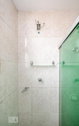Apartamento à venda com 80m², 3 quartos e 2 vagasBanheiro Social