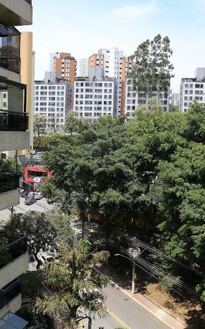 Apartamento para alugar com 150m², 3 quartos e 2 vagasVista do Quarto 1