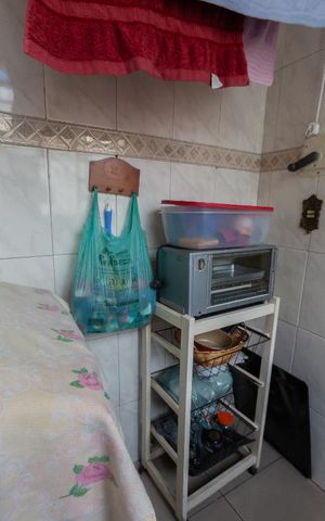 Casa à venda com 200m², 4 quartos e 2 vagas Casa à venda com 200m², 4 quartos e 2 vagasÁrea de Serviço