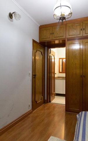 Casa à venda com 330m², 3 quartos e 8 vagasSuíte 1