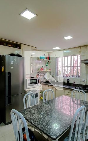 Casa à venda com 132m², 3 quartos e 1 vagaCozinha