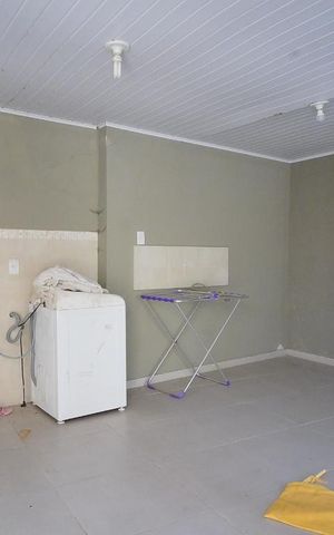 Casa à venda com 500m², 6 quartos e 8 vagasArea de Serviço