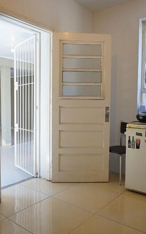Casa à venda com 500m², 6 quartos e 8 vagasCozinha