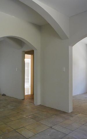 Casa à venda com 500m², 6 quartos e 8 vagasSala
