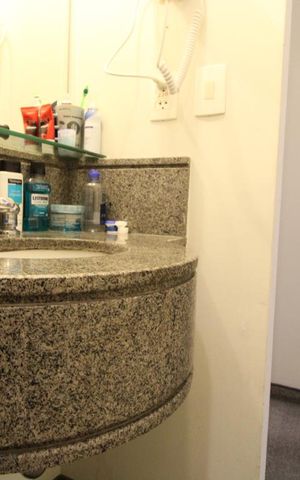 Apartamento à venda com 43m², 1 quarto e 1 vagaPia do banheiro