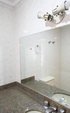 Apartamento à venda com 110m², 3 quartos e 2 vagasBanheiro