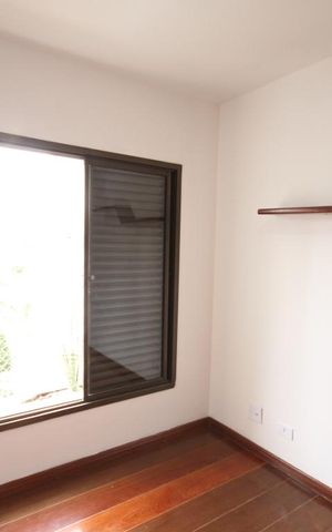 Apartamento à venda com 110m², 3 quartos e 2 vagasQuarto 2