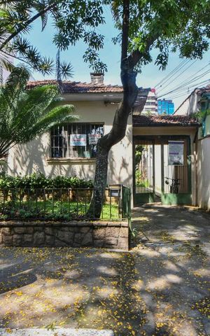 Casa à venda com 500m², 4 quartos e 3 vagasCasa