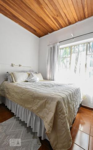 Casa à venda com 500m², 4 quartos e 3 vagasQuarto 01