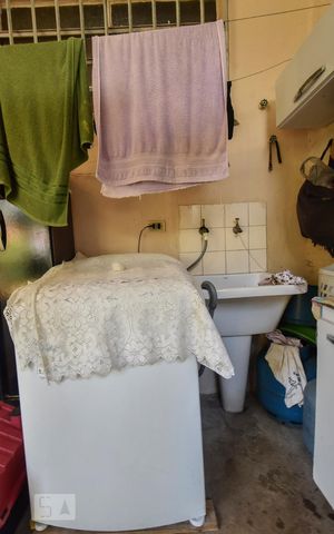 Casa à venda com 500m², 4 quartos e 3 vagasLavanderia