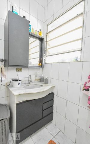Casa à venda com 500m², 4 quartos e 3 vagasBanheiro 01