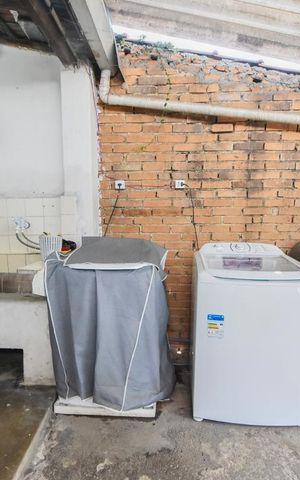 Casa à venda com 500m², 4 quartos e 3 vagasLavanderia 02