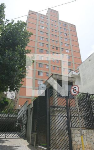 Apartamento à venda com 56m², 2 quartos e 1 vaga Apartamento à venda com 56m², 2 quartos e 1 vagaFachada