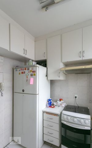 Apartamento para alugar com 65m², 2 quartos e 1 vaga Apartamento para alugar com 65m², 2 quartos e 1 vagaCozinha