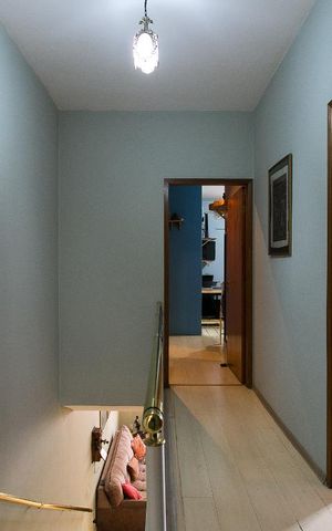 Casa à venda com 75m², 5 quartos e 3 vagasCorredor