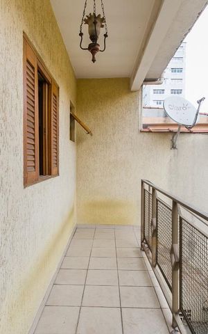 Casa à venda com 75m², 5 quartos e 3 vagasEdícula