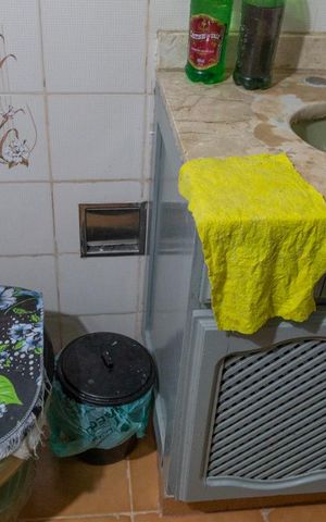 Apartamento à venda com 112m², 2 quartos e sem vaga Apartamento à venda com 112m², 2 quartos e sem vagaBanheiro