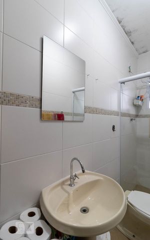 Casa à venda com 130m², 2 quartos e 1 vagaBanheiro - Pia