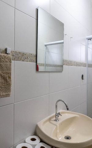 Casa à venda com 130m², 2 quartos e 1 vagaBanheiro
