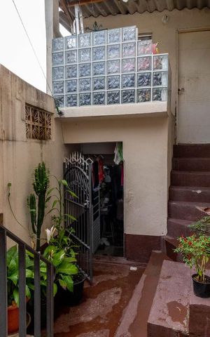 Casa à venda com 130m², 2 quartos e 1 vagaDemais Áreas