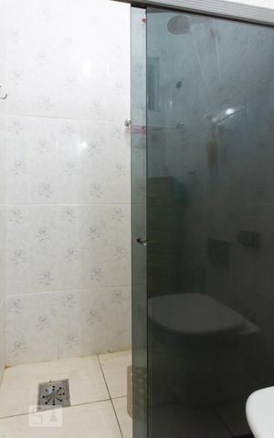 Apartamento à venda com 60m², 2 quartos e sem vagaBanheiro