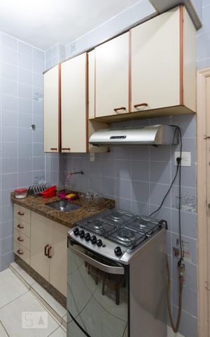 Apartamento à venda com 60m², 2 quartos e sem vagaCozinha e Área de Serviço