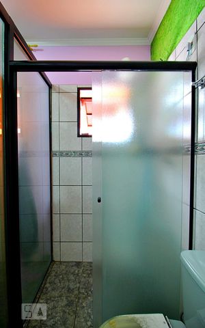 Casa à venda com 350m², 4 quartos e 2 vagasBanheiro da Suíte 1