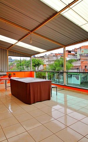Casa à venda com 350m², 4 quartos e 2 vagasEspaço Gourmet