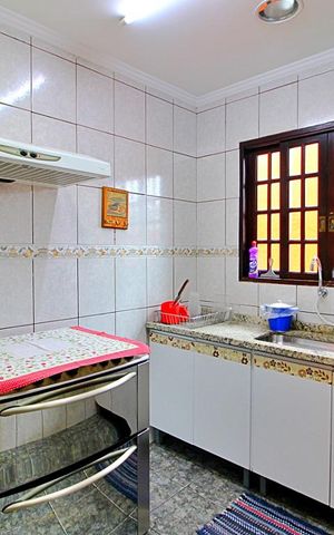 Casa à venda com 350m², 4 quartos e 2 vagasCozinha