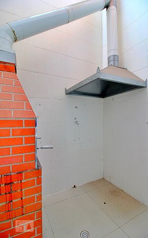 Casa à venda com 350m², 4 quartos e 2 vagasSalão