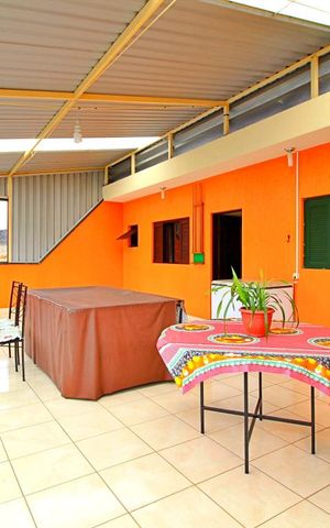 Casa à venda com 350m², 4 quartos e 2 vagasEspaço Gourmet