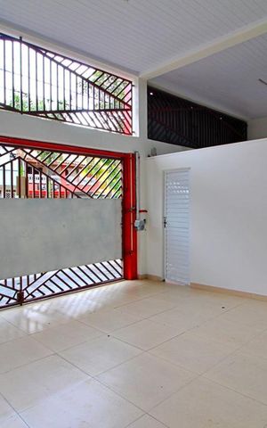 Casa à venda com 350m², 4 quartos e 2 vagasGaragem