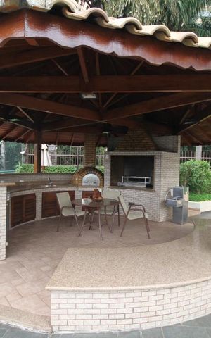Apartamento à venda com 70m², 2 quartos e 2 vagasChurrasqueira