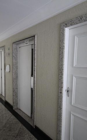 Apartamento à venda com 70m², 2 quartos e 2 vagasHall de entrada