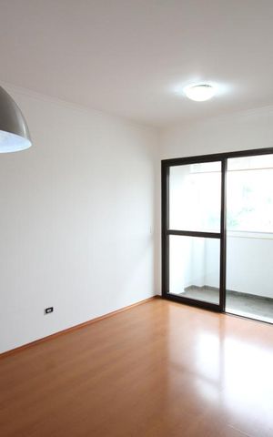 Apartamento à venda com 70m², 2 quartos e 2 vagasSala