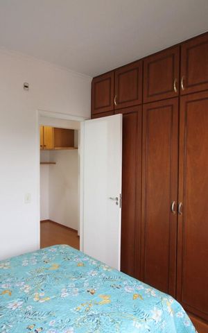Apartamento à venda com 70m², 2 quartos e 2 vagasQuarto 2