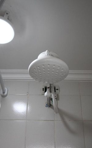 Apartamento à venda com 70m², 2 quartos e 2 vagasBanheiro de Serviço