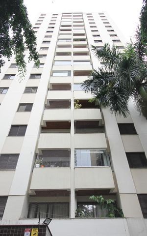 Apartamento à venda com 70m², 2 quartos e 2 vagasFachada