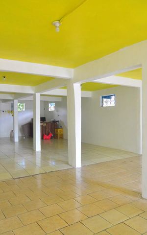 Casa à venda com 495m², 5 quartos e 5 vagasGaragem
