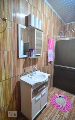 Casa à venda com 495m², 5 quartos e 5 vagasBanheiro 1