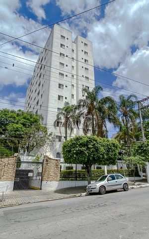 Apartamento para alugar com 70m², 2 quartos e 1 vagaFachada