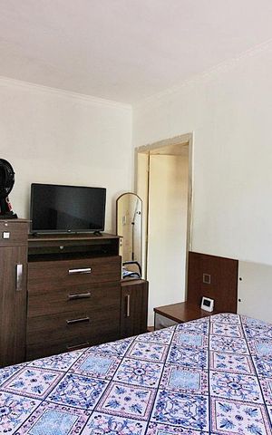 Casa à venda com 187m², 4 quartos e 3 vagasQuarto 3 - Suíte