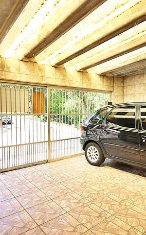 Casa à venda com 187m², 4 quartos e 3 vagasGaragem