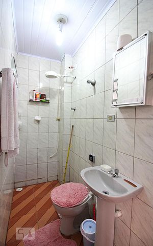 Casa à venda com 187m², 4 quartos e 3 vagasBanheiro de Serviço