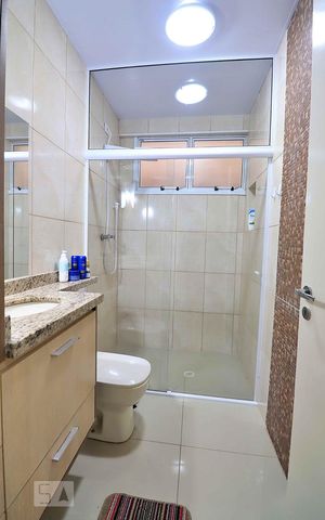 Casa à venda com 278m², 3 quartos e 2 vagasBanheiro Social