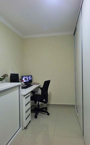 Casa à venda com 278m², 3 quartos e 2 vagasQuarto 2